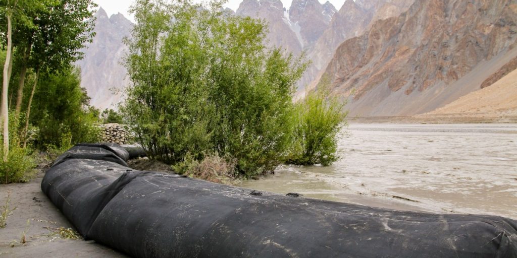 flood_protection_slamdam_gilgit-baltistan.jpg